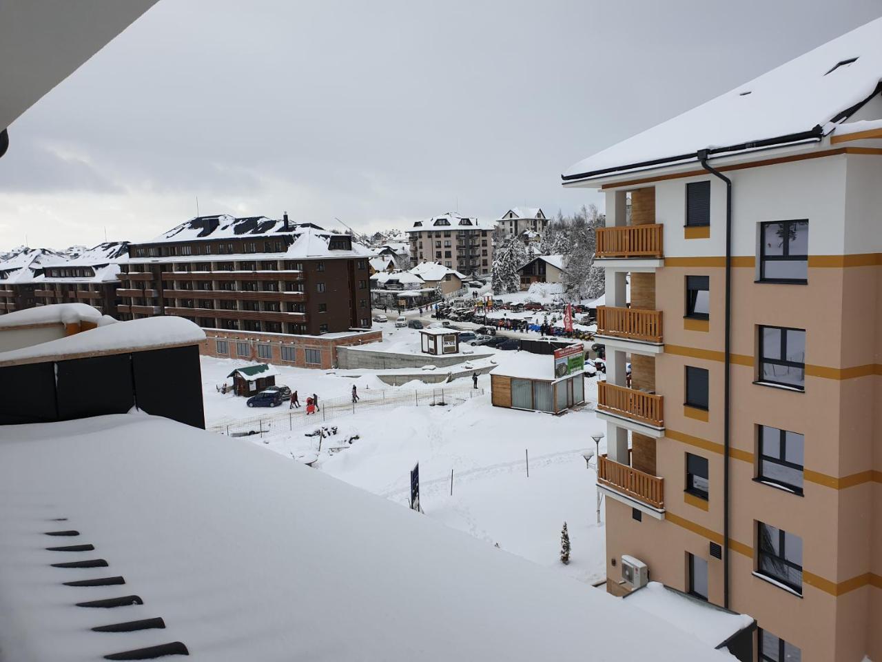 Apartman Dnd Zlatibor Sa Garazom Bagian luar foto