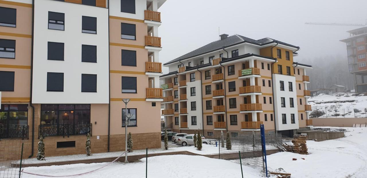 Apartman Dnd Zlatibor Sa Garazom Bagian luar foto